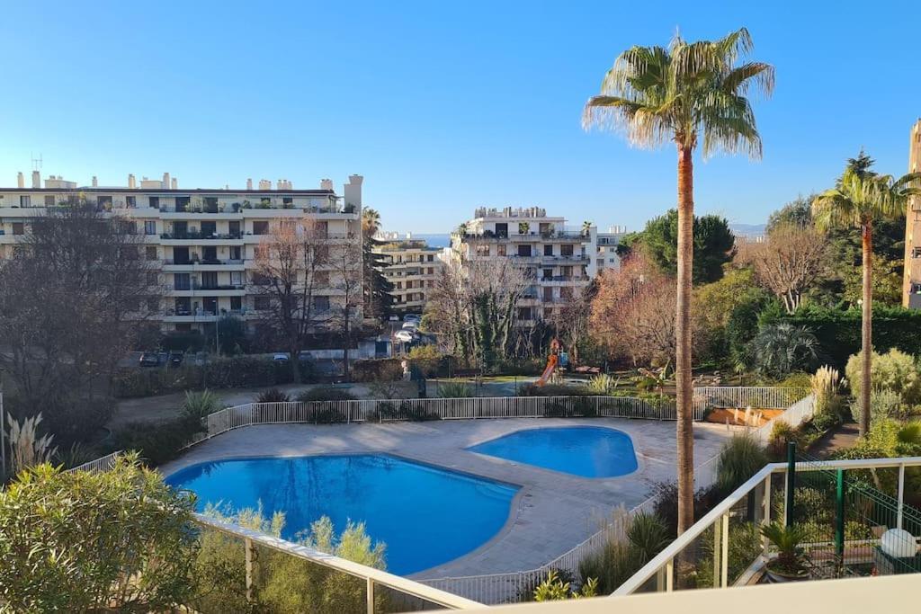 Appartement Vue Mer Sur Les Hauteurs De Nizza Exterior foto