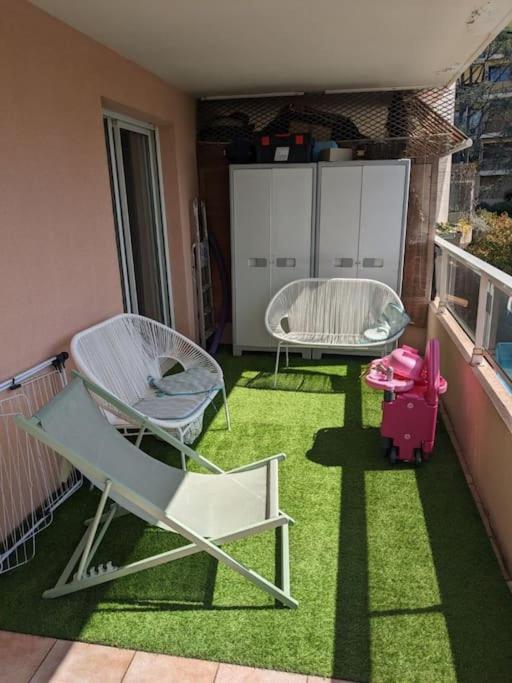 Appartement Vue Mer Sur Les Hauteurs De Nizza Exterior foto