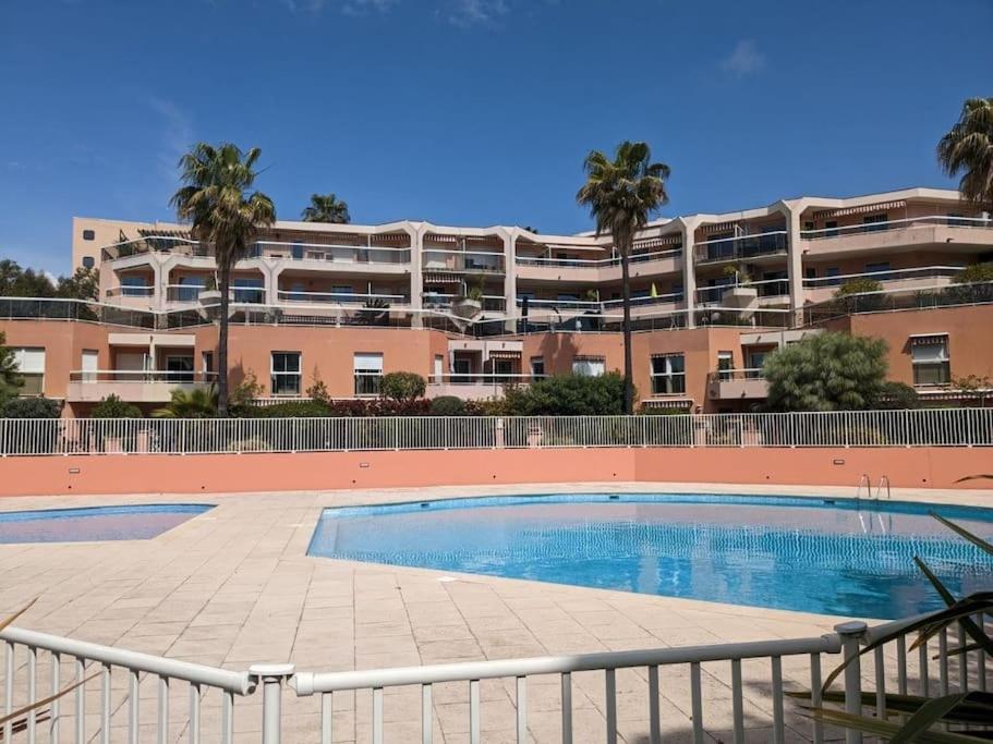 Appartement Vue Mer Sur Les Hauteurs De Nizza Exterior foto